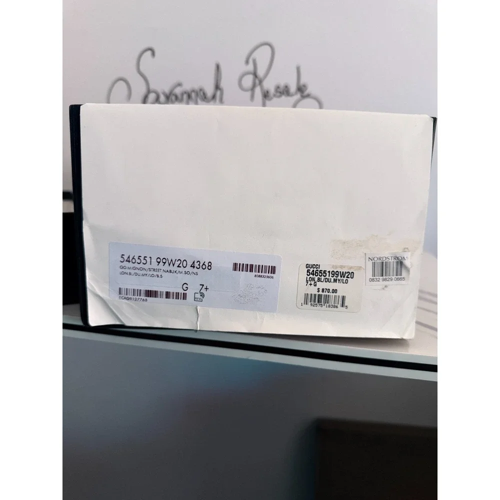 GUCCI Large GIFT BOX EUC🔥🔥🔥🔥🎁🎁